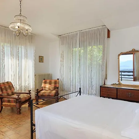 Holiday home Private & Great Lakeview! - Due Riviere Someraro
