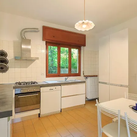 Private & Great Lakeview! - Due Riviere Someraro